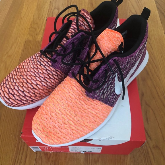 nike flyknit random